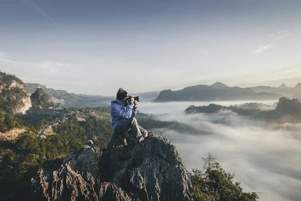 Documentaries - 4K UK IPTV Channels & Streams (Discovery • Nat Geo • BBC Earth)
